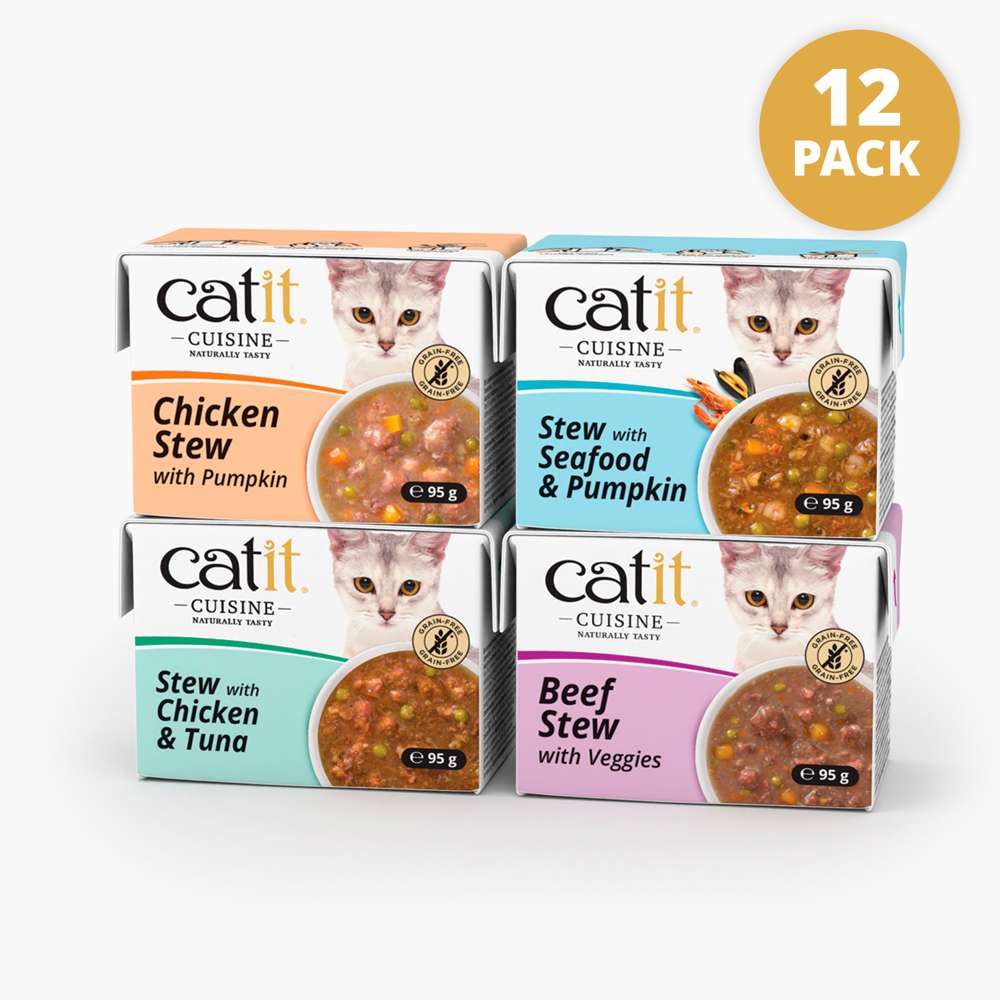 Vier Verpackungen des Katzenfutters "Catit Cuisine Eintopf".