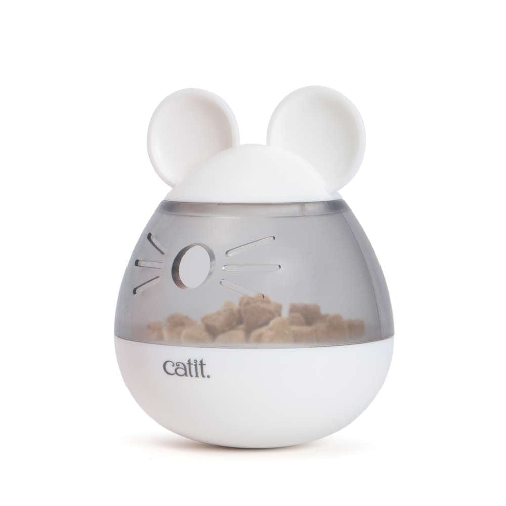 Der "Catit PIXI Leckereienspender, Maus" mit eingefülltem Trockenfutter.