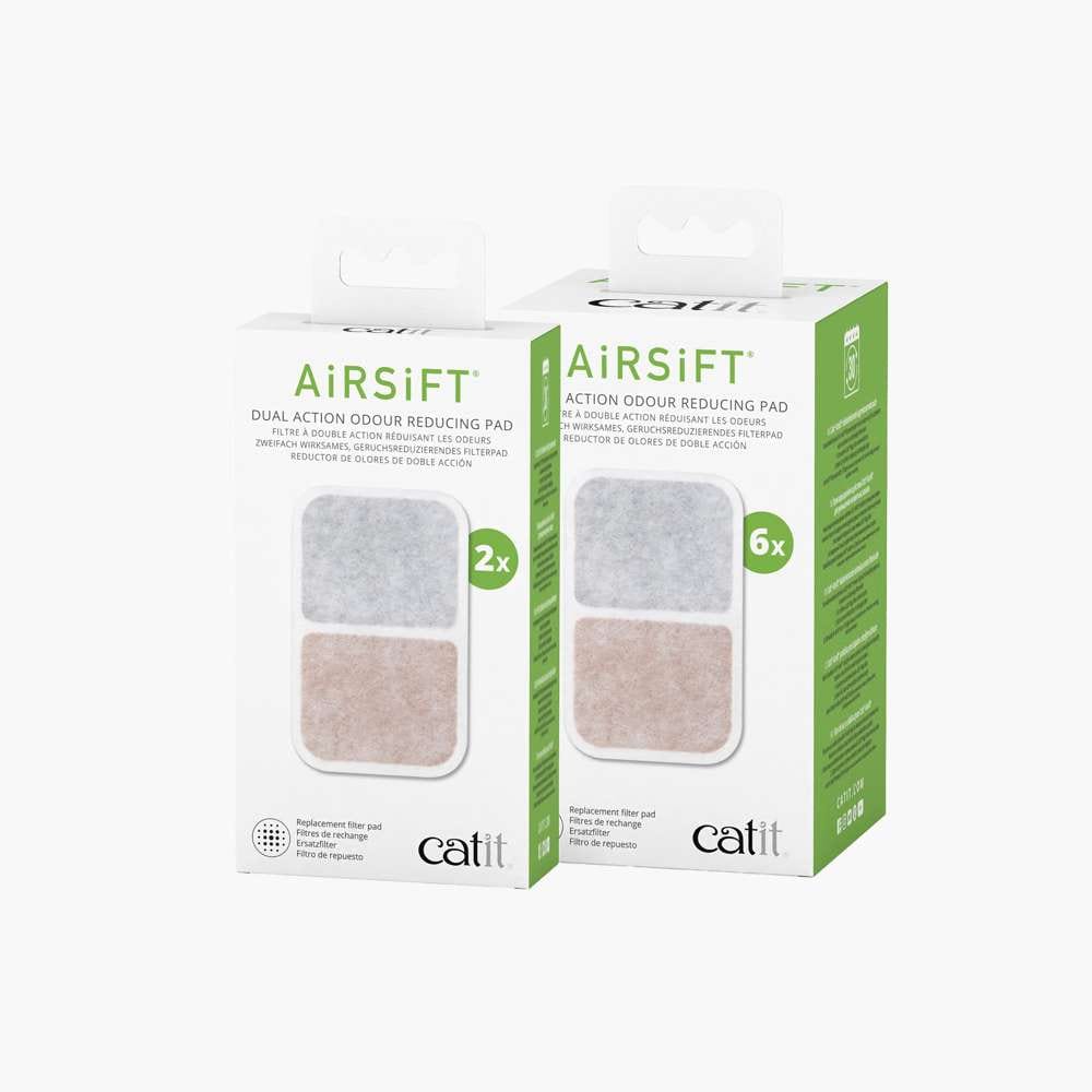 Die Verpackungen beider Set-Produkte stehen nebeneinander. 