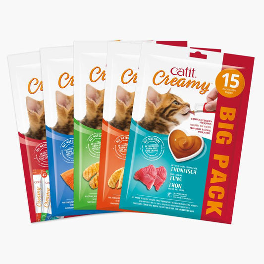Die einzelnen Verpackungen in der  "Catit Creamy – Großpackung, 15er-Pack" enthaltenen Geschmacksrichtungen liegen nebeneinander.