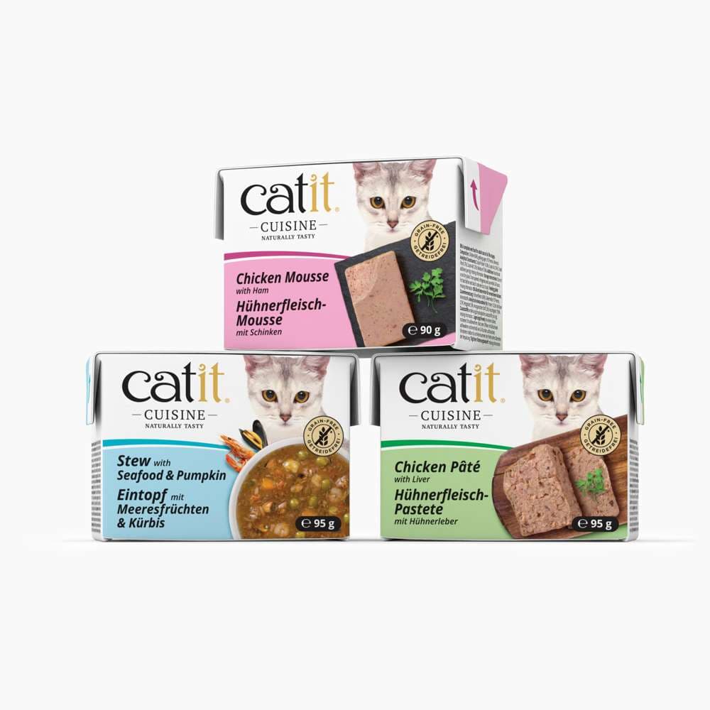 Verpackungen der in der "Catit Testbox" enthaltenen Nassfutter-Sorten "Catit Cuisine Mousse und Eintopf und Pastete"
